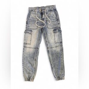 American Eagle Outfitters Classic Blue Jeans